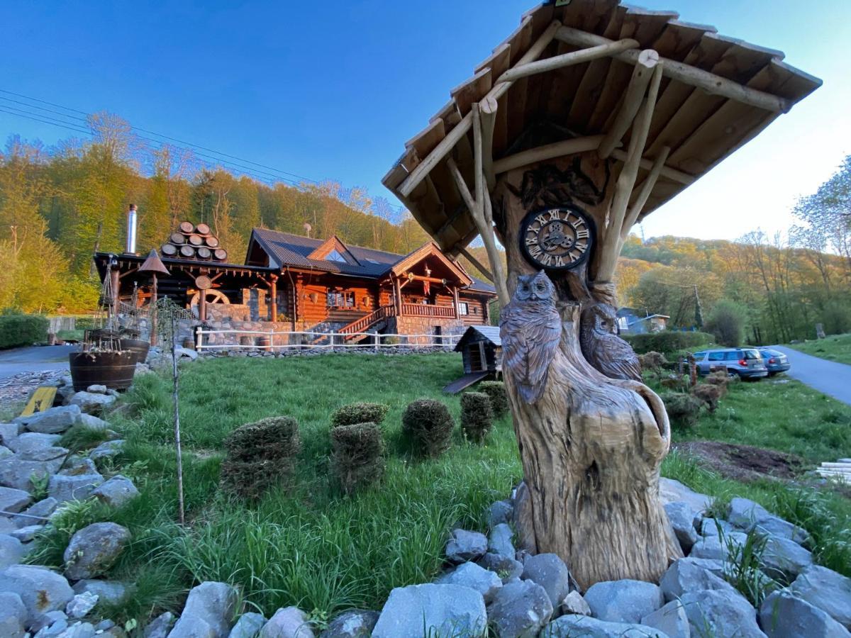 Koliba U Rytiera Villa Zvolen Buitenkant foto