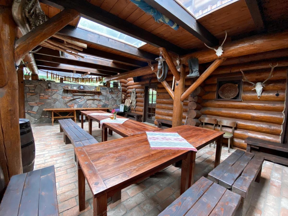 Koliba U Rytiera Villa Zvolen Buitenkant foto