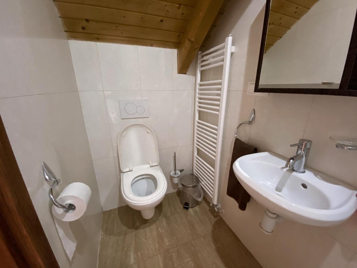 Koliba U Rytiera Villa Zvolen Buitenkant foto