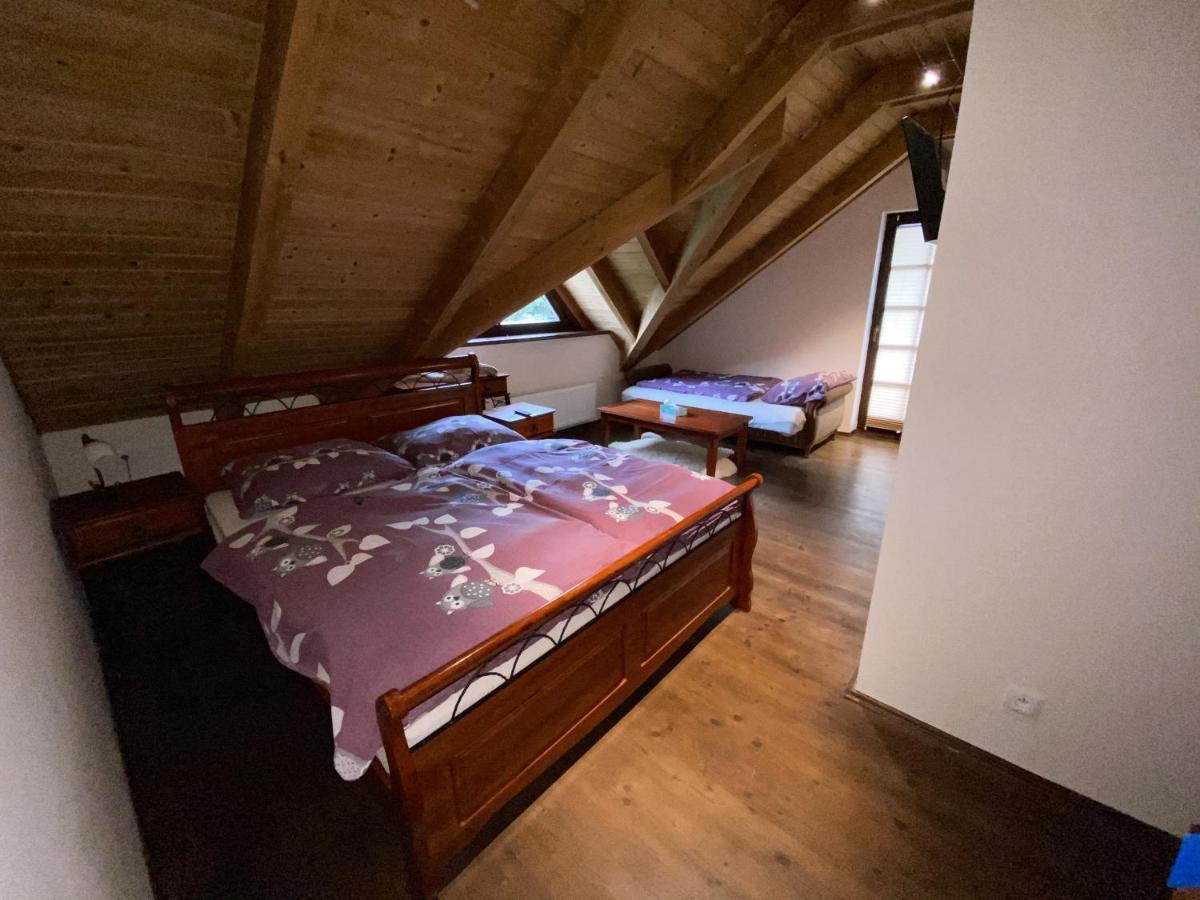 Koliba U Rytiera Villa Zvolen Buitenkant foto